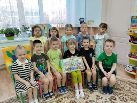 Ребята из группы 19 весело провели время, участвуя в викторине по сказкам К. И. Чуковского! Ребята из группы 19 весело провели время, участвуя в викторине по сказкам К. И. Чуковского!.